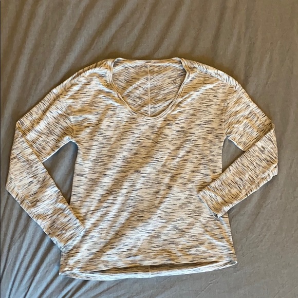 Lululemon long sleeve size 6 heathered - Picture 1 of 4